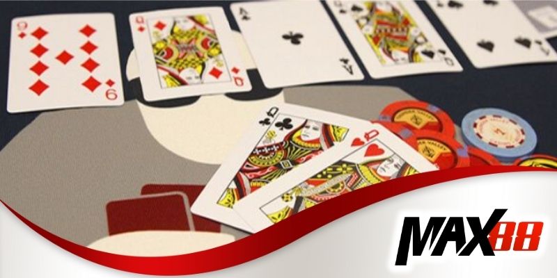 Nhận định lối chơi của đối thủ và bắt bài