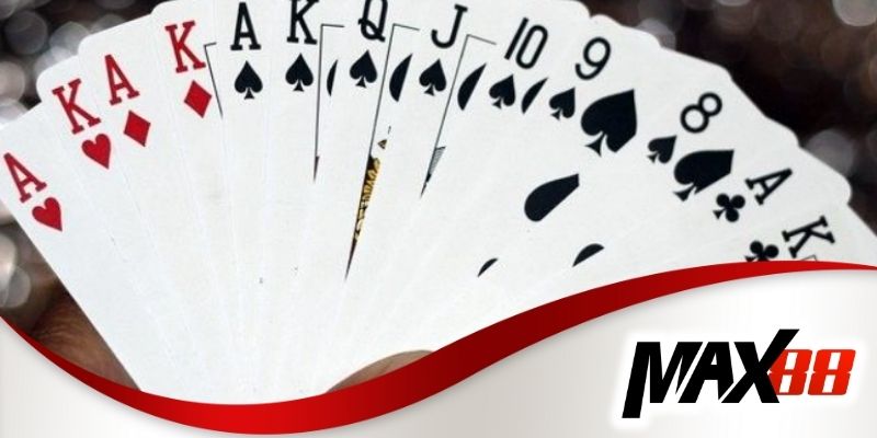 Giới thiệu tổng quan về game bài Cao Thủ Tiến Lên tại Max88